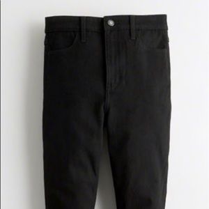 Black Hollister jeans